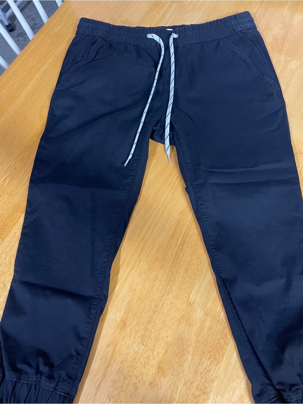Levi's Black Women's Jogger Pants with White Drawstring